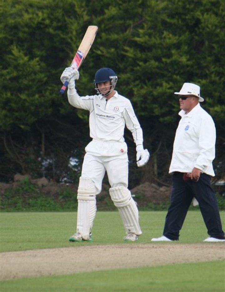 Michael Porter Biography, Age, Height, Wife, Net Worth, Family