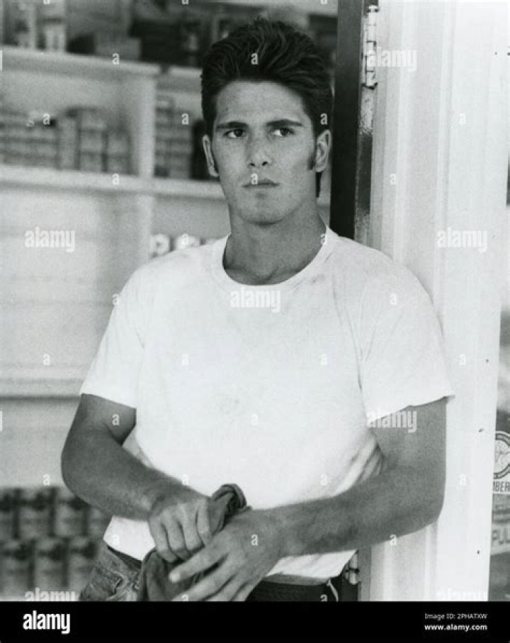 Michael Schoeffling Biography, Age, Height, Wife, Net Worth, Family