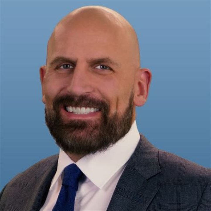 Mike Rupp Biography, Age, Height, Wife, Net Worth, Family