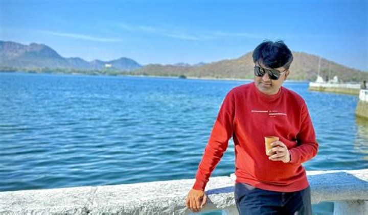 Milind Gadhavi Biography, Age, Height, Wife, Net Worth, Family