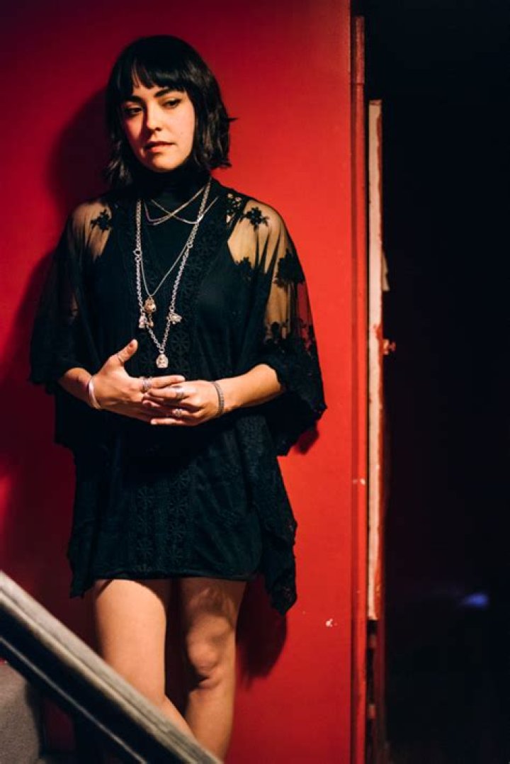 Mira Gonzalez Biography, Age, Height, Husband, Net Worth, Family