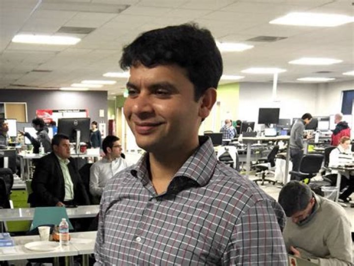 Mohit Aron Biography, Age, Height, Wife, Net Worth, Family