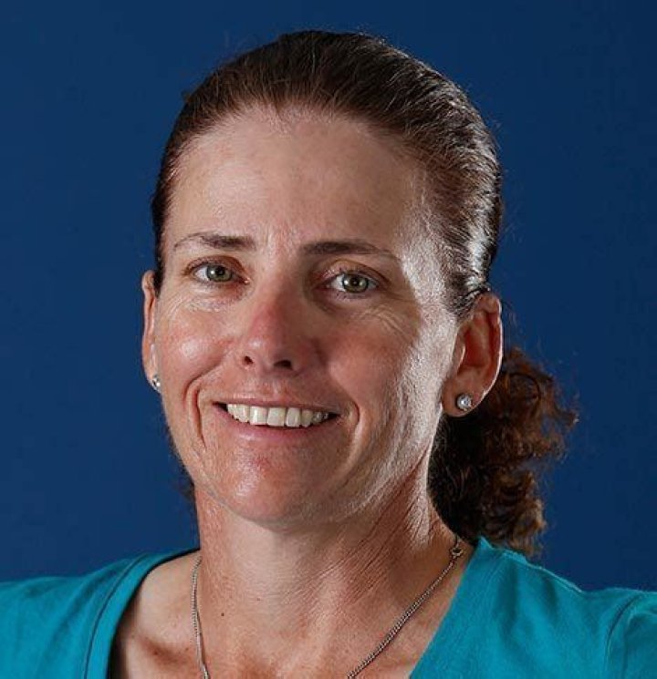 Moira Dunn Biography, Age, Height, Net Worth, Family