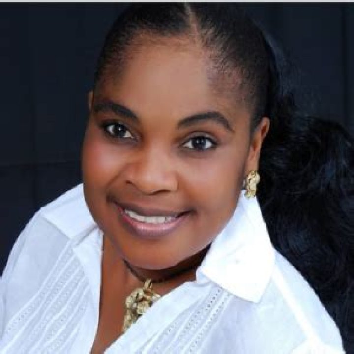 Moji Afolayan Biography, Age, Height, Husband, Net Worth, Family