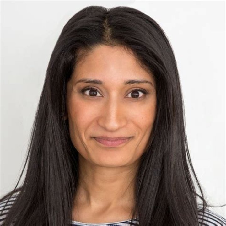 Mona Bijoor Biography, Age, Height, Husband, Net Worth, Family