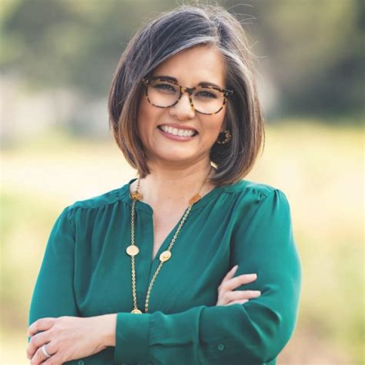 Mònica Rodríguez Biography, Age, Height, Husband, Net Worth, Family