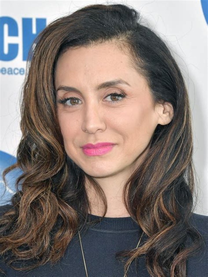 Mozhan Marnò biografía, edad, altura, esposa, net worth, familia