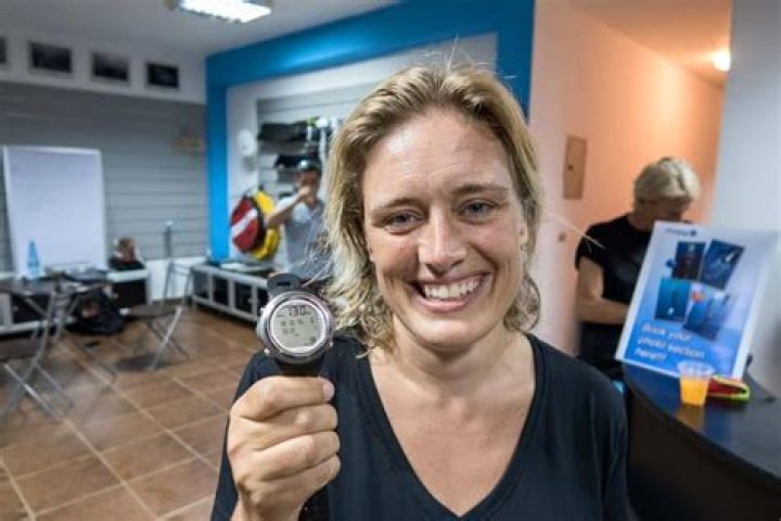 Nanja van den Broek biografía, edad, altura, esposa, net worth, familia