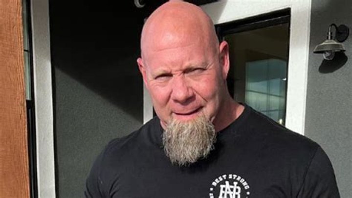 Nick Best Biography, Age, Height, Wife, Net Worth, Family