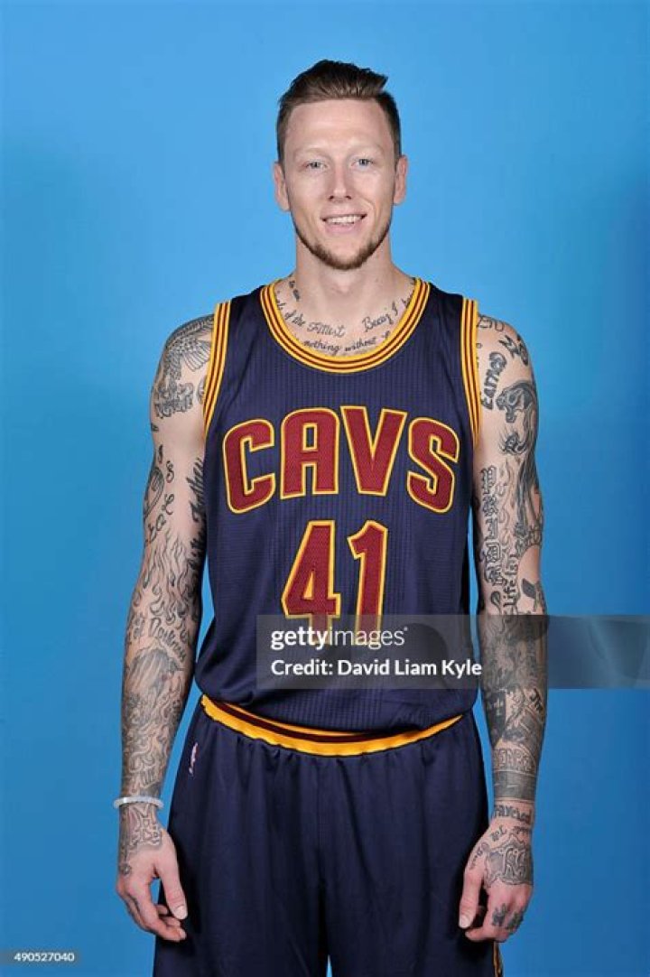 Nick Minnerath Biography, Age, Height, Wife, Net Worth, Family