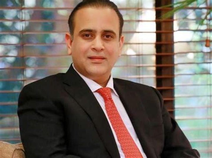 Nikhil Nanda Biography, Age, Height, Wife, Net Worth, Family