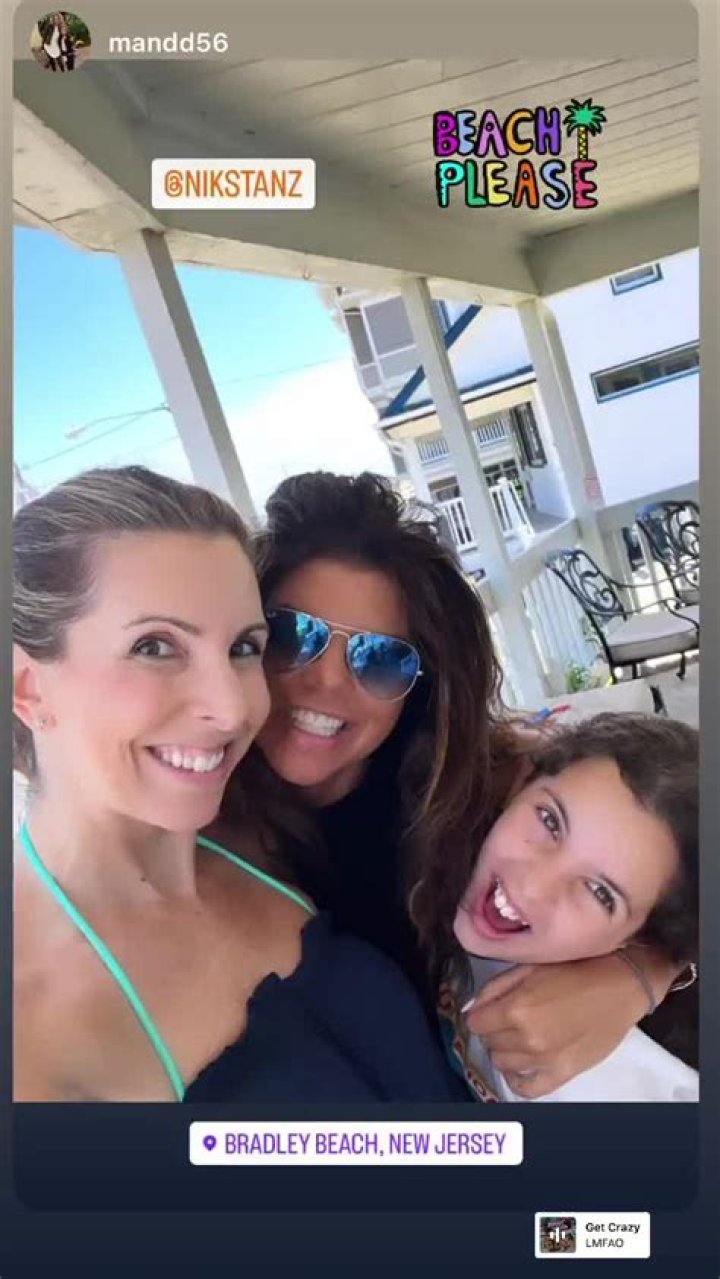 Nikki Stanzione Biography, Age, Height, Husband, Net Worth, Family