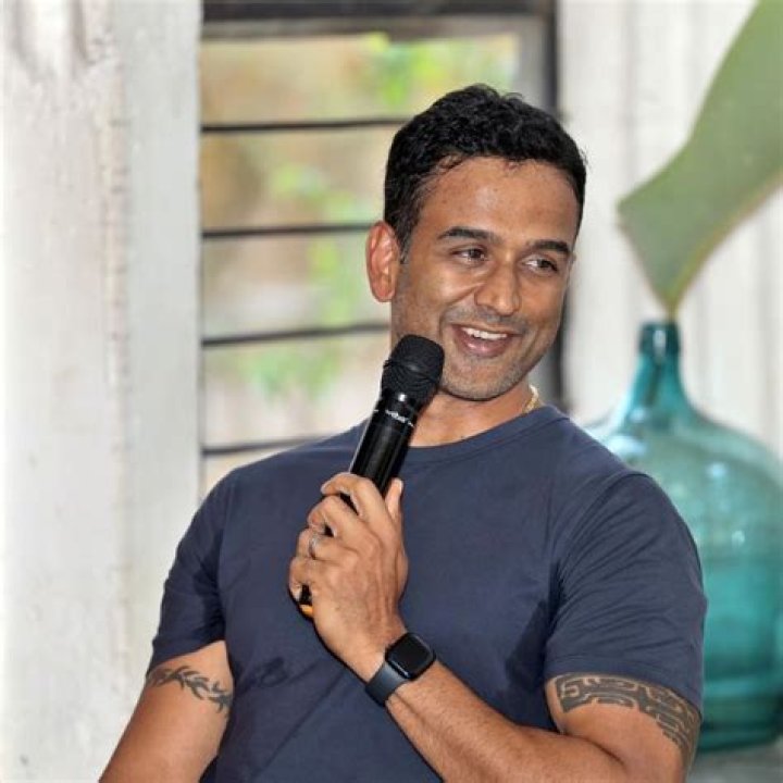 Nithin Kamath Biography, Age, Height, Wife, Net Worth, Family