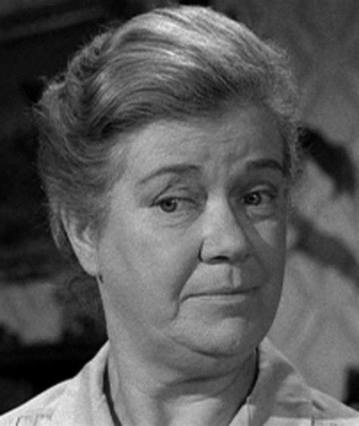 Nora Marlowe Biography, Age, Height, Husband, Net Worth, Family