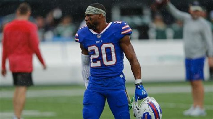 Nyheim Hines biografía, edad, altura, esposo, net worth, familia