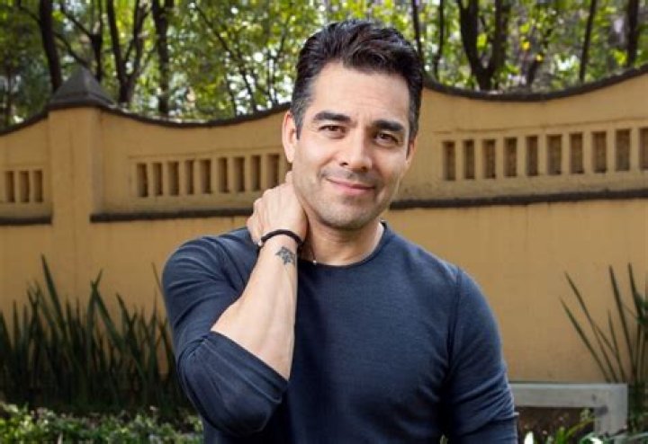 Omar Chaparro biografía, edad, altura, esposo, net worth, familia