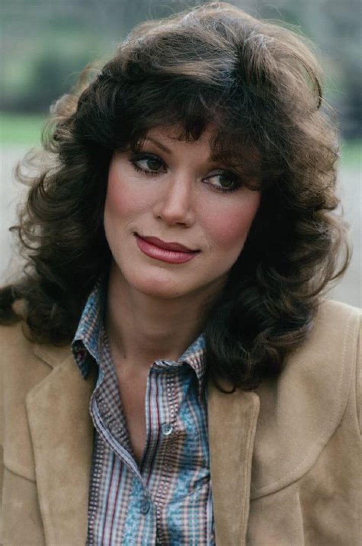 Pamela Hensley biografía, edad, altura, esposa, net worth, familia