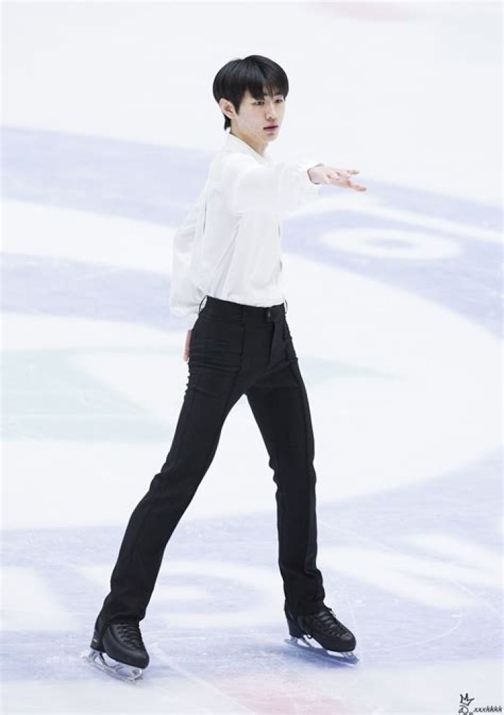 Park Sung-hoon Biography, Age, Height, Wife, Net Worth, Family