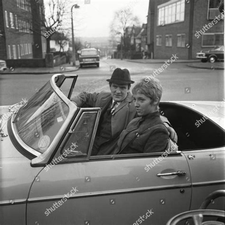 Patrick O'Connell (poet) Biography, Age, Height, Wife, Net Worth and Family