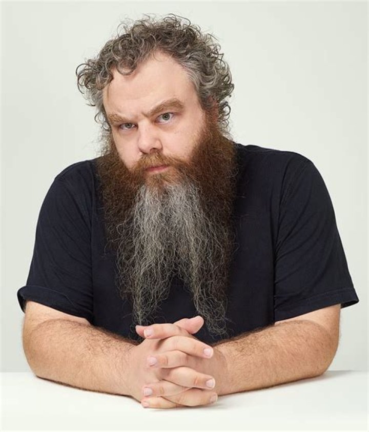 Patrick Rothfuss biografía, edad, altura, esposo, net worth, familia