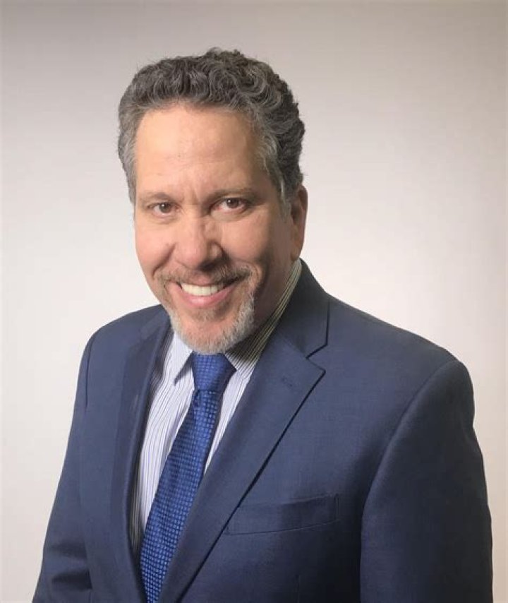 Peter Lurie Biography, Age, Height, Wife, Net Worth, Family