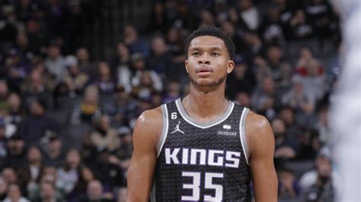 PJ Dozier Biography, Age, Height, Wife, Net Worth, Family