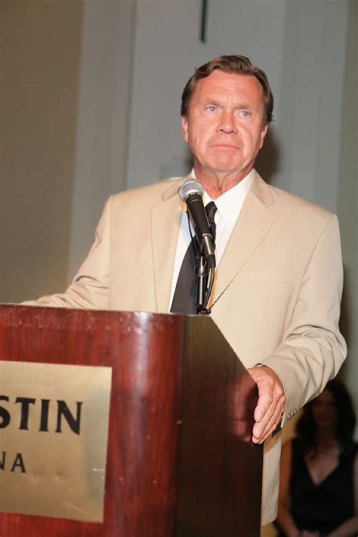 R. D. Call Biography, Age, Height, Wife, Net Worth, Family