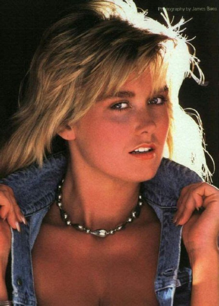 Rachel Ryan Biography, Age, Height, Husband, Net Worth, Family