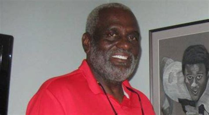 Randy Crowder Biography, Age, Height, Wife, Net Worth, Family