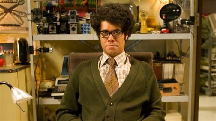Richard Ayoade Biography, Age, Height, Wife, Net Worth, Family