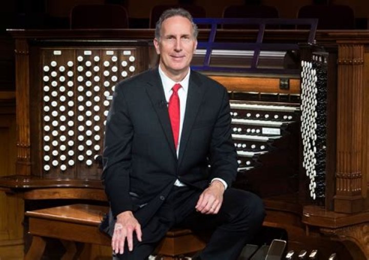 Richard Elliott Biography, Age, Height, Wife, Net Worth, Family