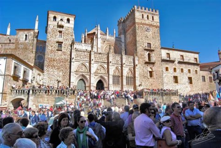 Richard Fifer Carles Biography, Age, Height, Wife, Net Worth, Family