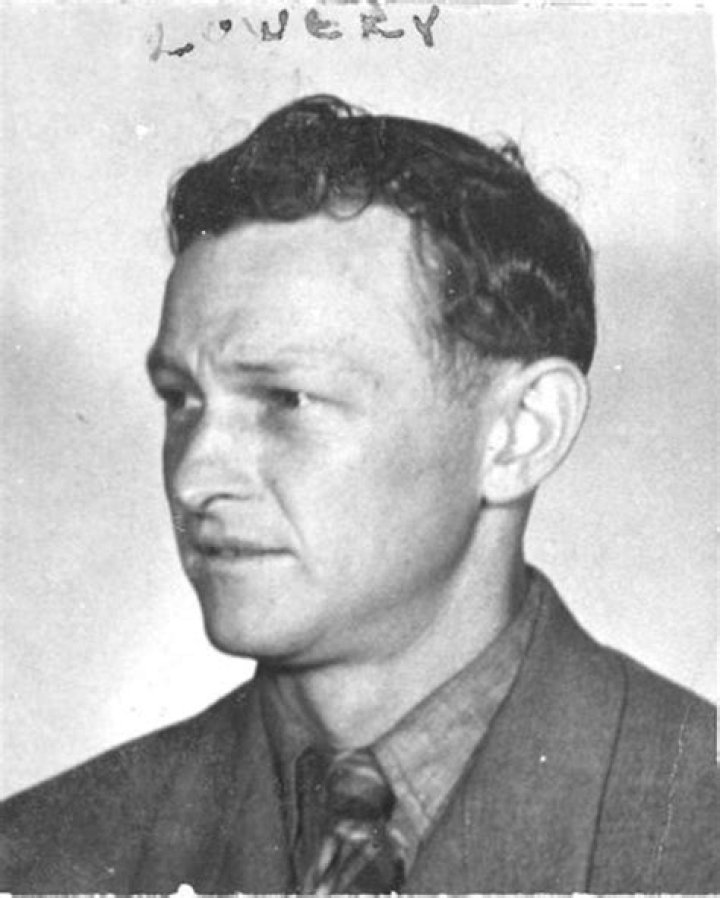 Richard Lowry Biography, Age, Height, Wife, Net Worth, Family