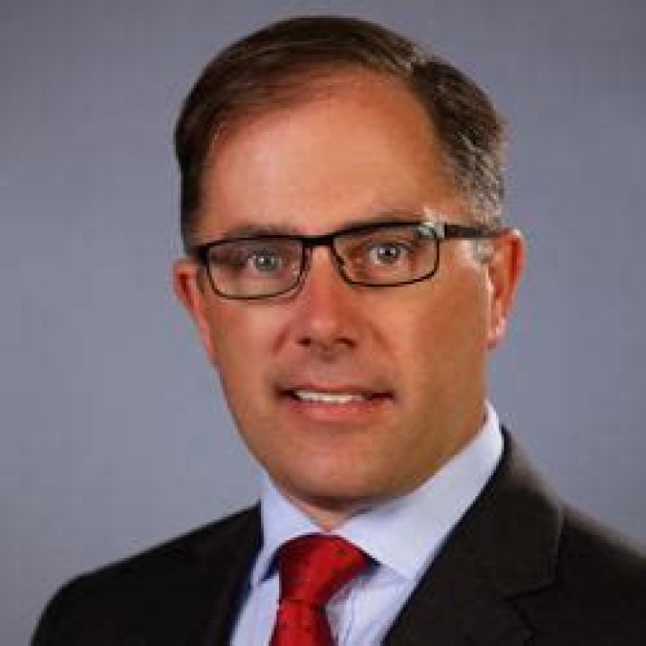 Richard Riordan Biography, Age, Height, Wife, Net Worth, Family