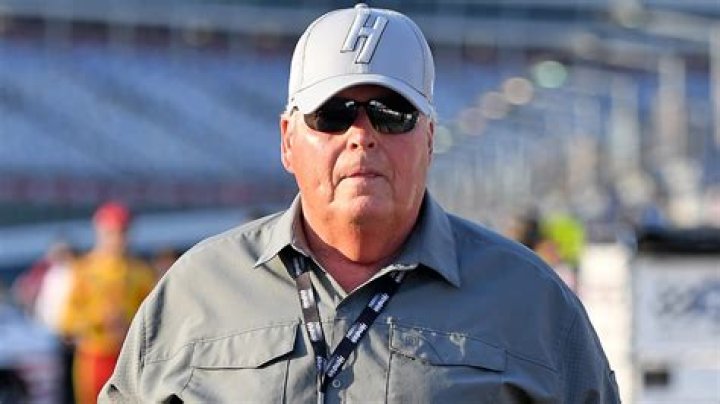 Rick Hendrick Biography, Age, Height, Wife, Net Worth, Family
