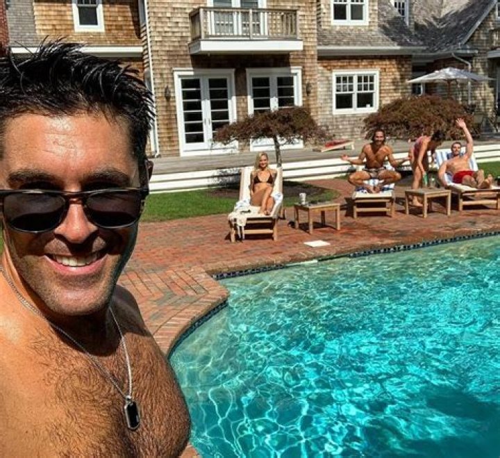 Rob Schmitt Biography, Age, Height, Wife, Net Worth, Family