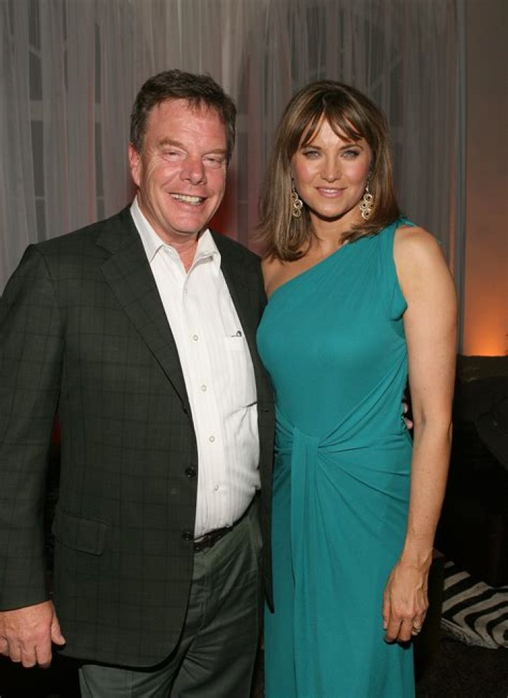 Rob Tapert Biography, Age, Height, Wife, Net Worth, Family