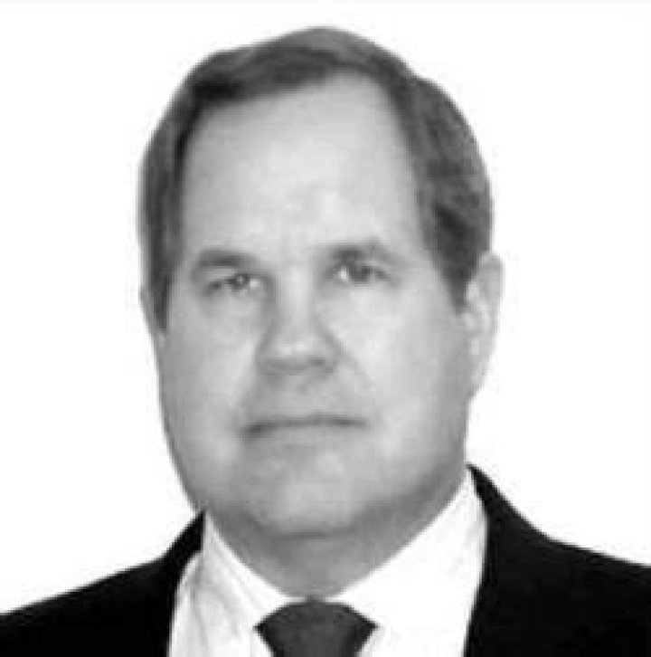 Robert B. Ingebretsen Biography, Age, Height, Wife, Net Worth and Family