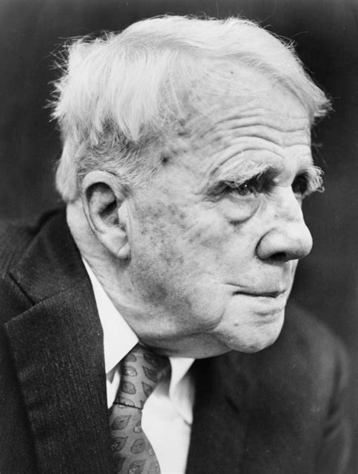 Robert Frost Biography, Age, Height, Wife, Net Worth, Family