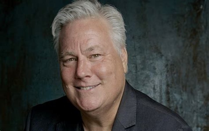 Robert Meyer Burnett Biography, Age, Height, Wife, Net Worth, Family