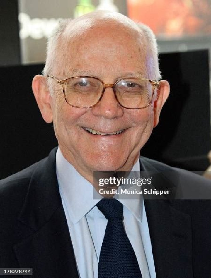 Robert Nederlander Biography, Age, Height, Wife, Net Worth and Family