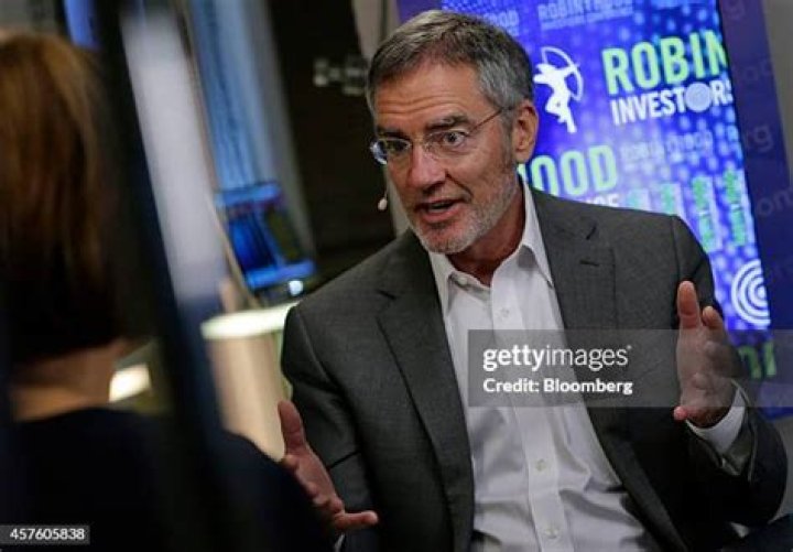 Robert Pittman Biography, Age, Height, Wife, Net Worth, Family