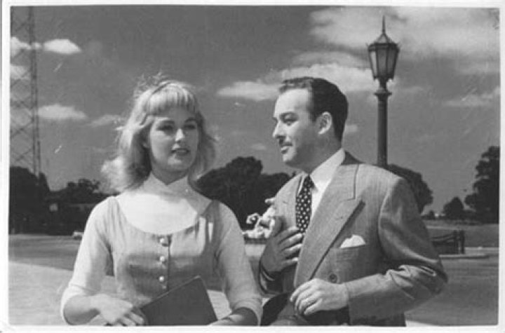 Roberto Escalada Biography, Age, Height, Wife, Net Worth, Family