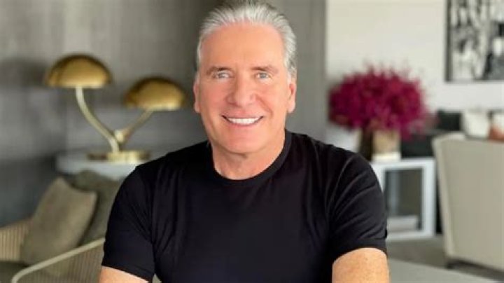 Roberto Justus Biography, Age, Height, Wife, Net Worth, Family