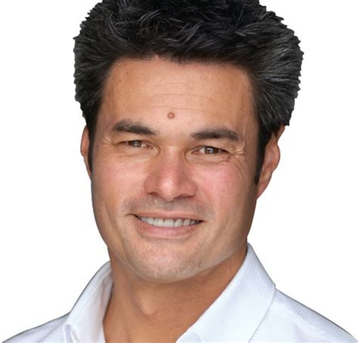 Roger J. Hamilton Biography, Age, Height, Wife, Net Worth, Family