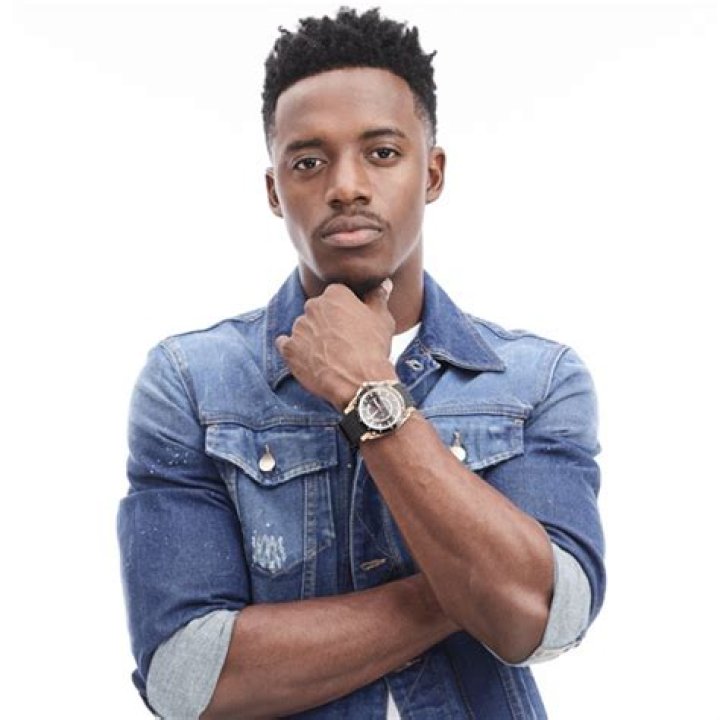 Romain Virgo biografía, edad, altura, esposo, net worth, familia