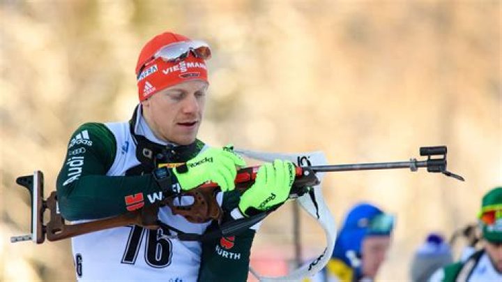 Roman Rees Biography, Age, Height, Wife, Net Worth, Family