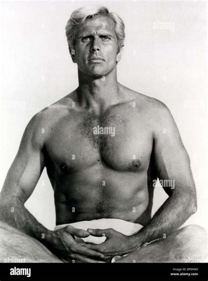 Ron Ely biografía, edad, altura, esposo, net worth, familia