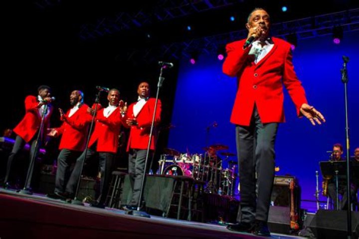 Ron Tyson biografía, edad, altura, esposo, net worth, familia