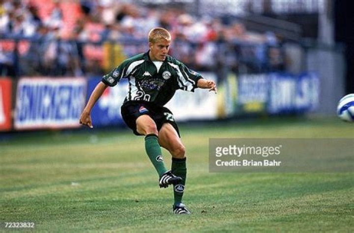 Ross Paule Biography, Age, Height, Wife, Net Worth, Family